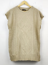 Buy online pre-used pre-loved 100% authentic & Original branded Prettylittlething (SL-1993) available in Pakistan. Top international brands avilable.